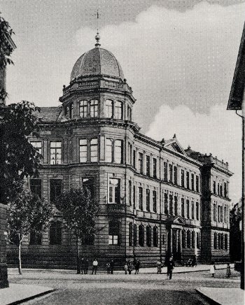 karlsgymnasium